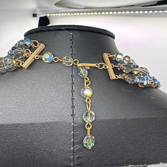 Stunning 5 strand vintage irredescent crystal bead necklace - Picture 13 of 13